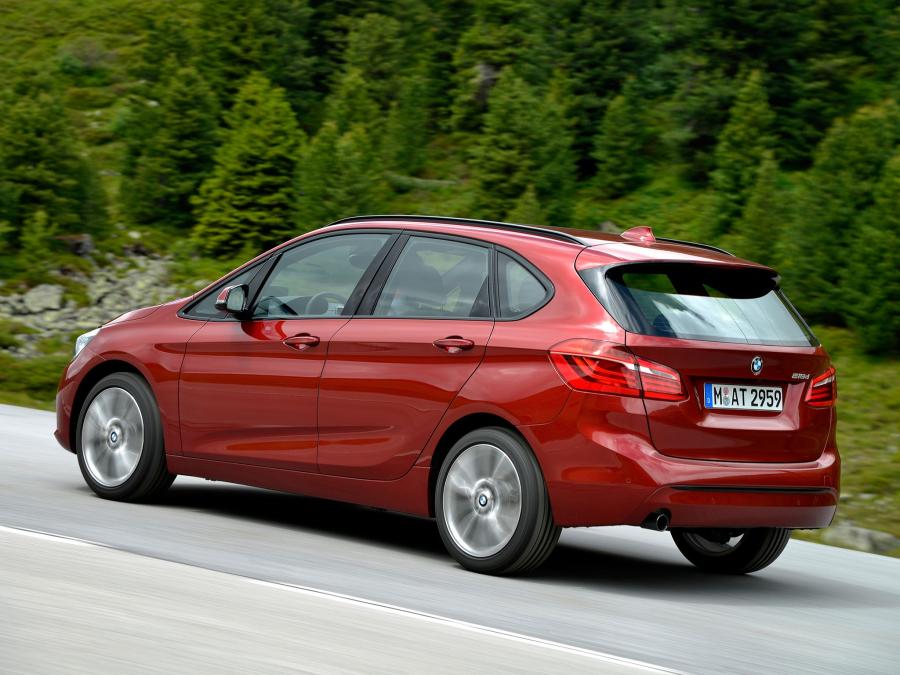  BMW 218d Active Tourer 2014 года  (фото 28 из 30)